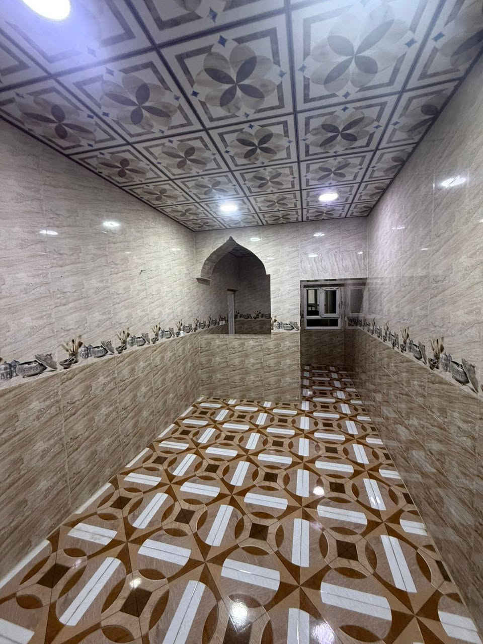 دار للايجار
العنوان : تكريت القادسية شارع جليل القصاب 
يحتوي على استقبال و 4 غرف نوم 
  ومطبخ وصحيات وكراج سيارة  
ايجار الدار  《400ألف》
للاستفسار الاتصال على الارقام التالية
***********
***********
مكتب دجلة للعقار ....
