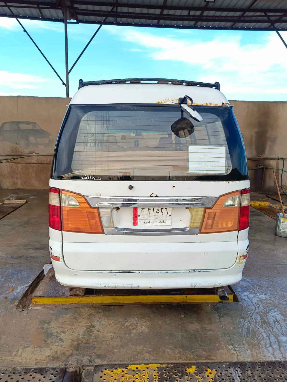 السلام عليكم
سياره فتون  14 موصليه محرك جديد كير مكفول البدي نضيف الباقي اخياسات شوف عينك سعرها ٣٥ وبيها مجال الاستفسار الاتصال ع رقم التالي *********** خالد ال خليل
