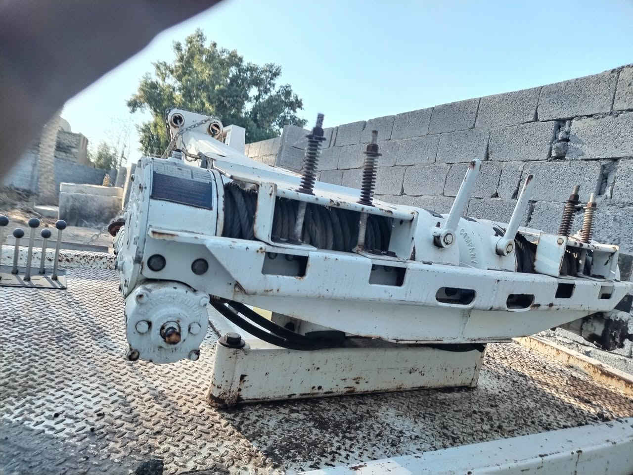 بدي خاشوكه حاضنه كرين للبيع***********
