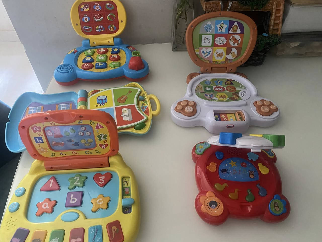 متوفرة العاب تعليمي


**إذا كنت صاحب هذا الإعلان وتريد حذفه لأي سبب، رجاءا أرسل رسالة إلى الدعم الفني**