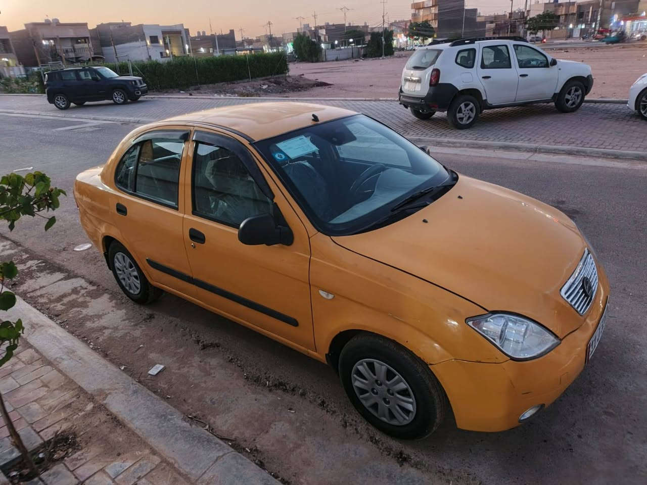 تايبا موديل 2014 رقم انكليزي بسمي تبريد شغال كير مكفول تخم تاير جديد باتري جديد منضومه بانزين جديده غرفته جديده السياره مكفوله بيه بس الجاملغ الخلفي صبغ بدون دواخل والمكينه بيه خيط بخار السعر 35 وبيه مجال ***********
