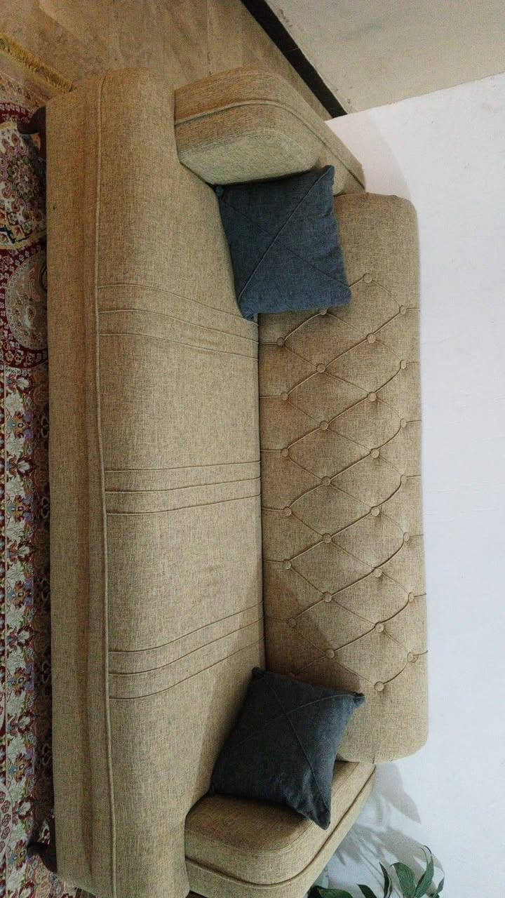 تخم 10مقاعد نظيف جدا السعر 450 ألف
*********** واتس اب 
*********** واتس اب
