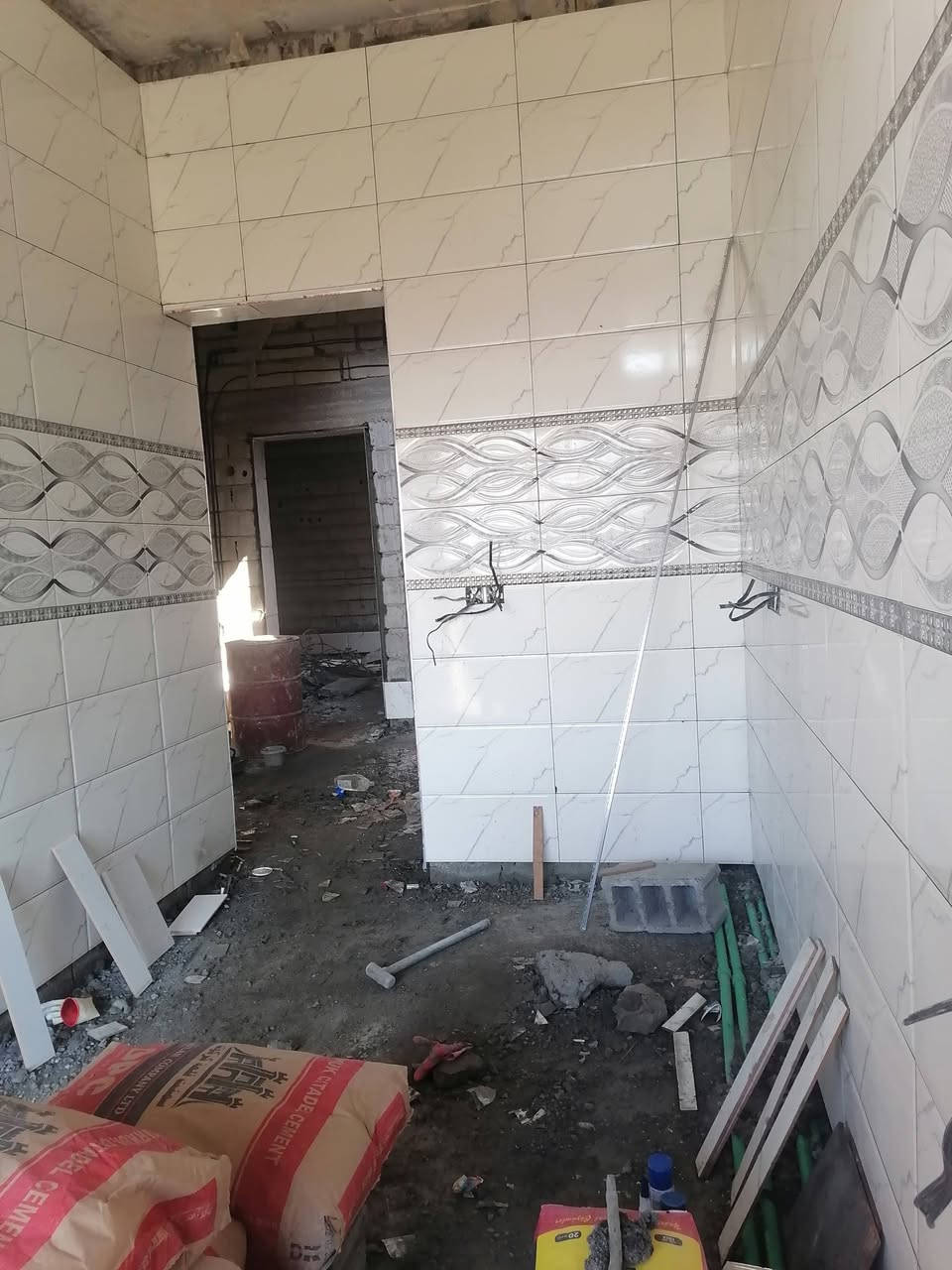 جمعة مباركة علينا وعليكم سلام عليكم شغل سيراميك نشتغل داخل قضاء قرتبه وخارج شغل درجة  اولى وتساب موجود ***********-***********اتصل ودلل
