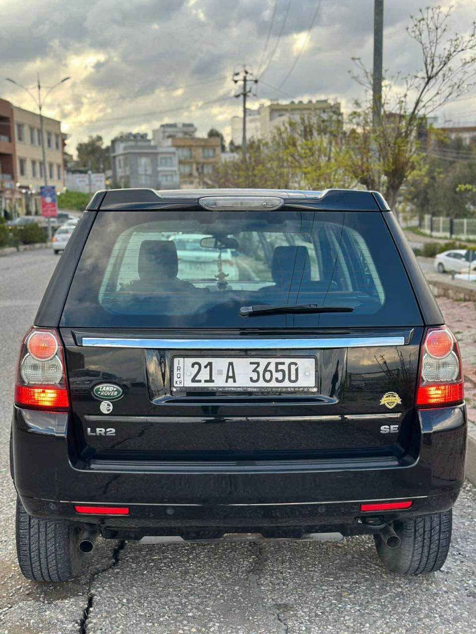 سڵاوتان لێبێت لاند ڕۆڤەر بۆ فرۆشتن مۆدێل ٢٠١٢ فول فول مواسەفات بێ بۆیاخ ٦ پستۆن گێر مەکینە تەبرید بە شەرت ڕەقەمو سەنەوی تازەیە سەیارەکە هی مەعرەز نیە سعری ١٢٢ گەلاو مەجالێکی زۆر کەم 
تب/سەیارەکە لە سلێمانیەو ڕەقەمەکەی لەگەڵ نیە
*********** السليمانية, العراق
