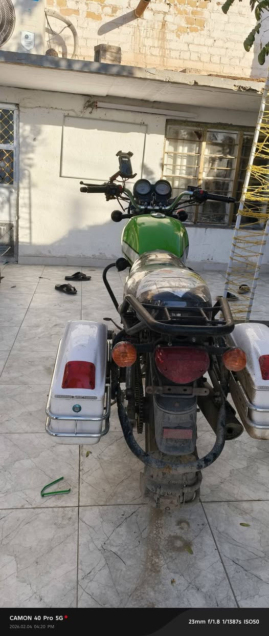 دايون كلاسك  لون تفاحي  🍏 مكفوله من ضربه شاصي مكينه مكفولات كهربائية كله شغاله بريكات جدد مناقصه برغي الف مذب عليه فوك كل هاذه أوراق اصولي شرط ترقيم وصل معرض موجود احله من صور بلف مره مكينه مبدل ولفات فقط مكاني الإسكندرية سعر مليون و350 وبيه مجال  ***********بي واتساب
