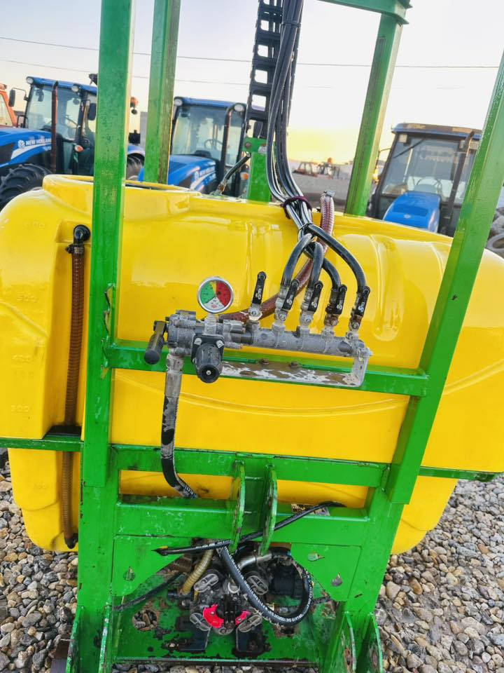 السلام عليكم للبيع معدات زراعيه مرشات مستخدامه مفحوصه وشرط للعمل + مرشات جديداه حجم (600) لتر و(800) لتر و (400) لتر + باذرات جديد ومستخدام حجم خمس وزنات وست وزنات بستم ويداه العنوان واسط الزبيديه للستفسار اتصل ***********
***********
