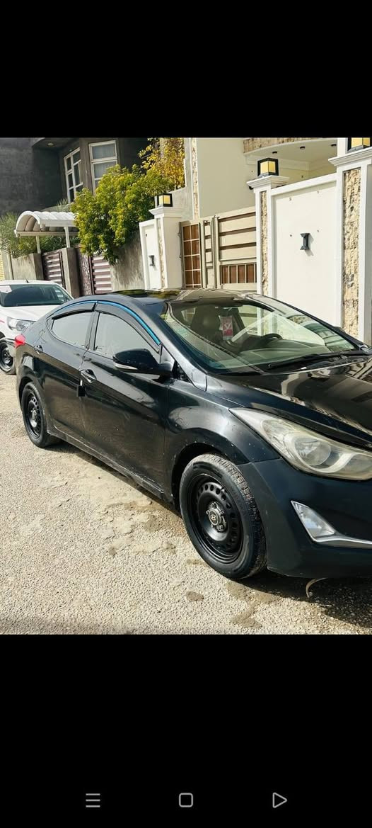 هونداي افانتي ٢٠١٣ رقم جديد باسمي مكفولة من الضربة والصبغ والعيب الشرعي مكينة ١٦٠٠ السعر ٨٢
للاتصال ***********7
مكاني ناصرية مركز
