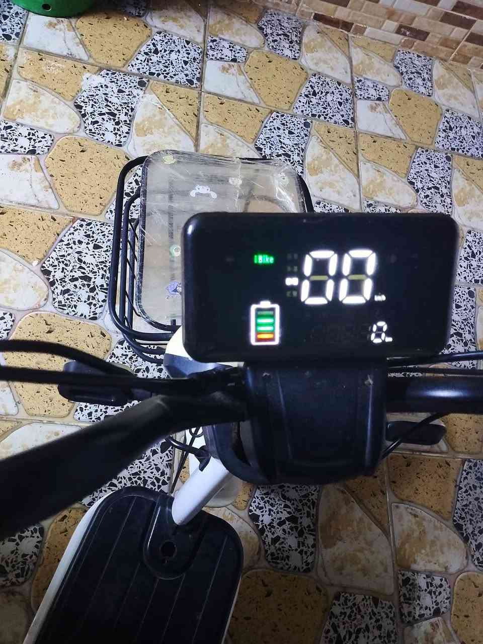 بۆ فڕۆشتن   بێ کیشەیە  150 هەزاڕ  قوفڵ
کەڵار شەهیدان


**إذا كنت صاحب هذا الإعلان وتريد حذفه لأي سبب، رجاءا أرسل رسالة إلى الدعم الفني**