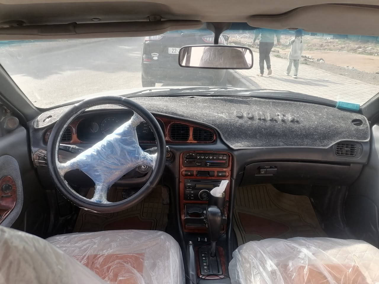 السلام عليكم
سوناتا تو م 94 لون سلفر كير اوتو  سيارة نظيفة حيل ومصروف عليها صدر جديد كير مكينه مكفول حجم المكينه 1800 تدفئة تبريد داخل نظيف رقم ديالى تحويل.... تفاصيل أكثر اتصل مكان ديالئ جلولاء تلفون ***********
لسعر 52 وبيها مجال..
