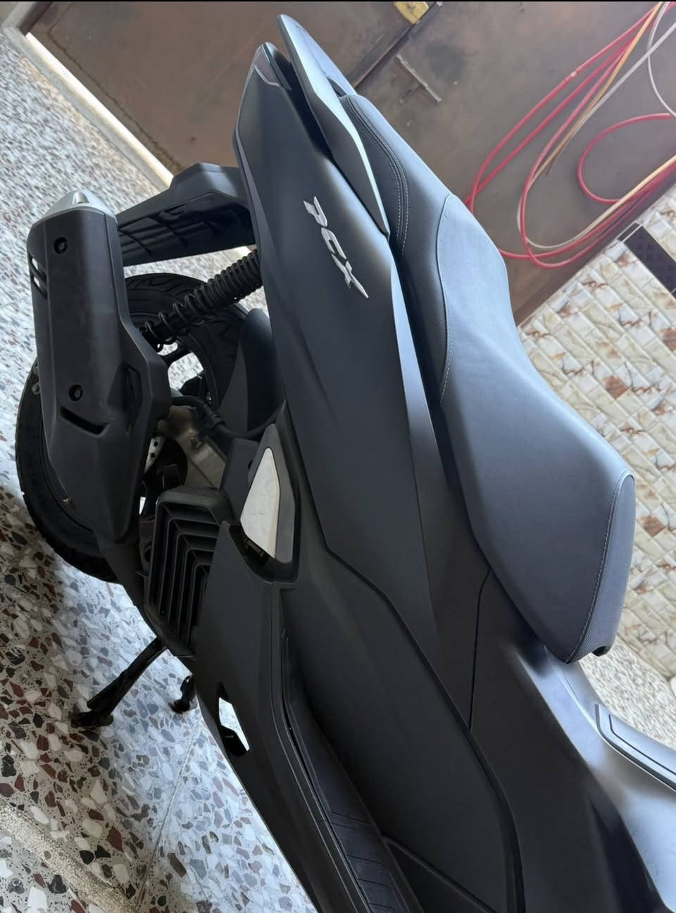 pcx
جديده مكفوله كفاله عامه السعر 21 مكاني بغداد الاورفلي 
***********
