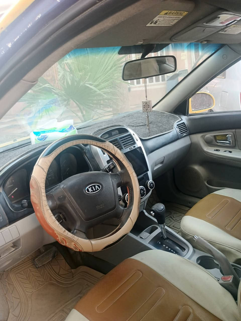 سبكترا ٨ باسمي رقم كربلاء سنوية ٢٧ هزه جديده
٧٣  وبيه مجال *********** مكان السيارة حله نادر
