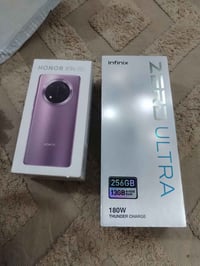 هونر X9c • ٢٥٦/٨ • انفنكس زيرو الترا ١٣/٢٥٦