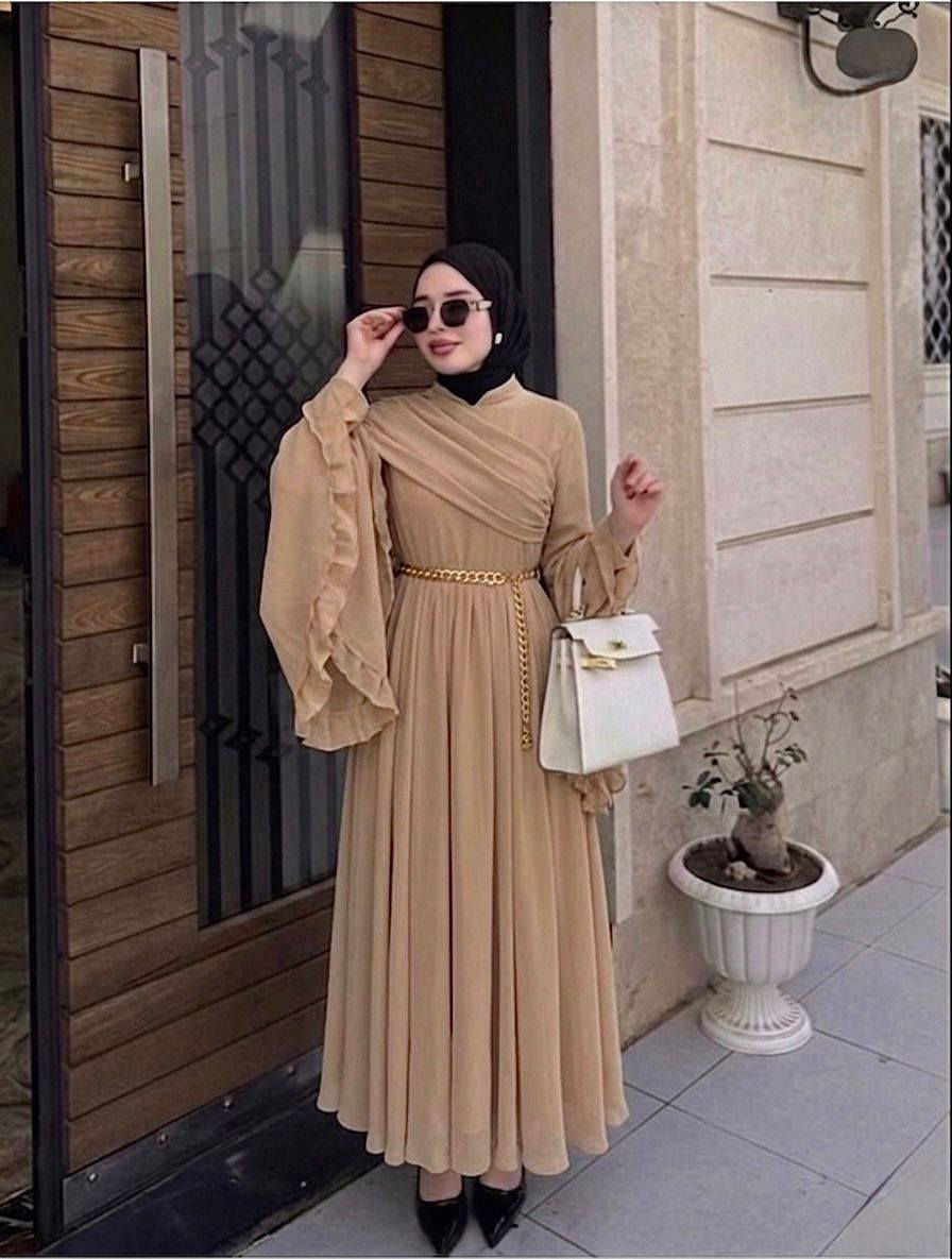 فخامه. وجمال. المديل فستان ردان عريض  فول نزاكه
🧶🧶نوع الخامة  شيفون مبطن تركي  ❤️

السعر. 28 }

المقاسات   38🌹40🌹42🌹44🌹46🌹


**إذا كنت صاحب هذا الإعلان وتريد حذفه لأي سبب، رجاءا أرسل رسالة إلى الدعم الفني**