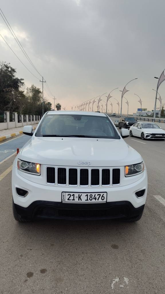 جيب لاريدو 2014 
كلين فقط بيها كم مكان بارد 
السونار مرفق ويا الصور 
ماشية 139 ميل 
كير ومحرك نظيف 
سنوية للـ2031 
السيارة مو فور ويل يعني تك 
للتواصل *********** كركوك, العراق
