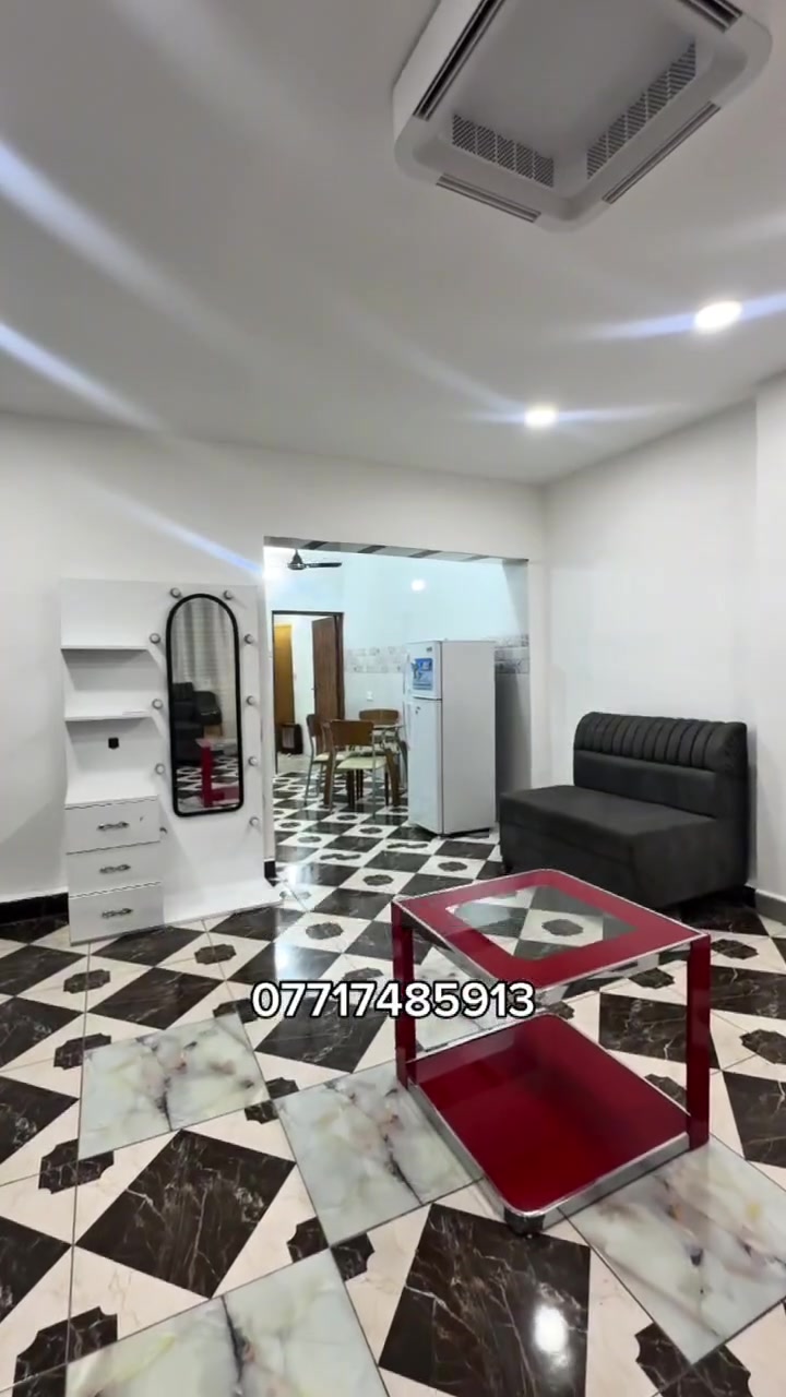 شقتين للايجار  بنظام الاسبوعي  و الشهري للطالبات فقط
العنوان  بغداد  حي القاهرة الثانية قرب الموال
للاستفسار اكثر التواصل مع الرقم 
***********
