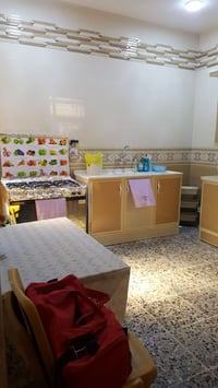 كاونتر • مستعمل قليل • نظيف