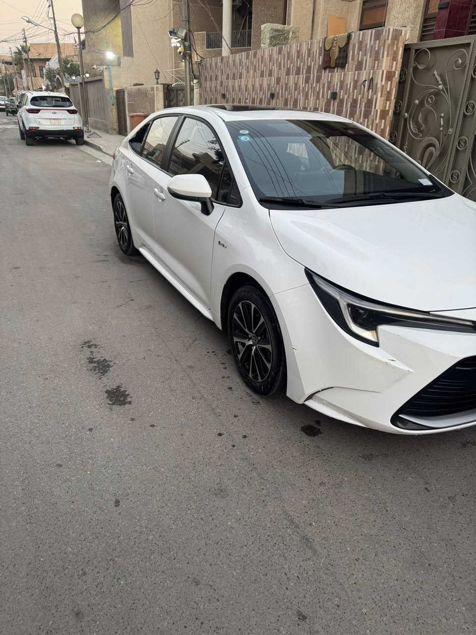 سلام عليكم.   كورلا موديل 24 خليجيه شكل الامريكي هايبرد فول مواصفات مكفوله من الصبغ مكان بغداد رقم الهاتف *********** السعر 148 بيها مجال
