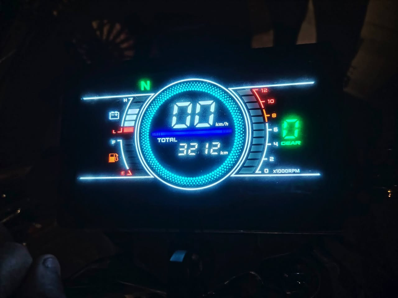 للبيع موطور سولنك محرك ٢٥٠ ظاقطه وزنجيل موديل ٢٥ سعر ٩٩٠ 
 ***********
