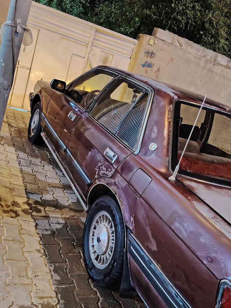 السلام عليكم سيدان لبيع مديل 90 محرك وكير 3000مال راس لثور السياره على البلاد راعيها يمي شوكت متريد يداور لك تعال وشوف وبيك خير ودلل السعر 50وبيهاا مجال مكاني دوانيه وهاذه رقمي ***********
