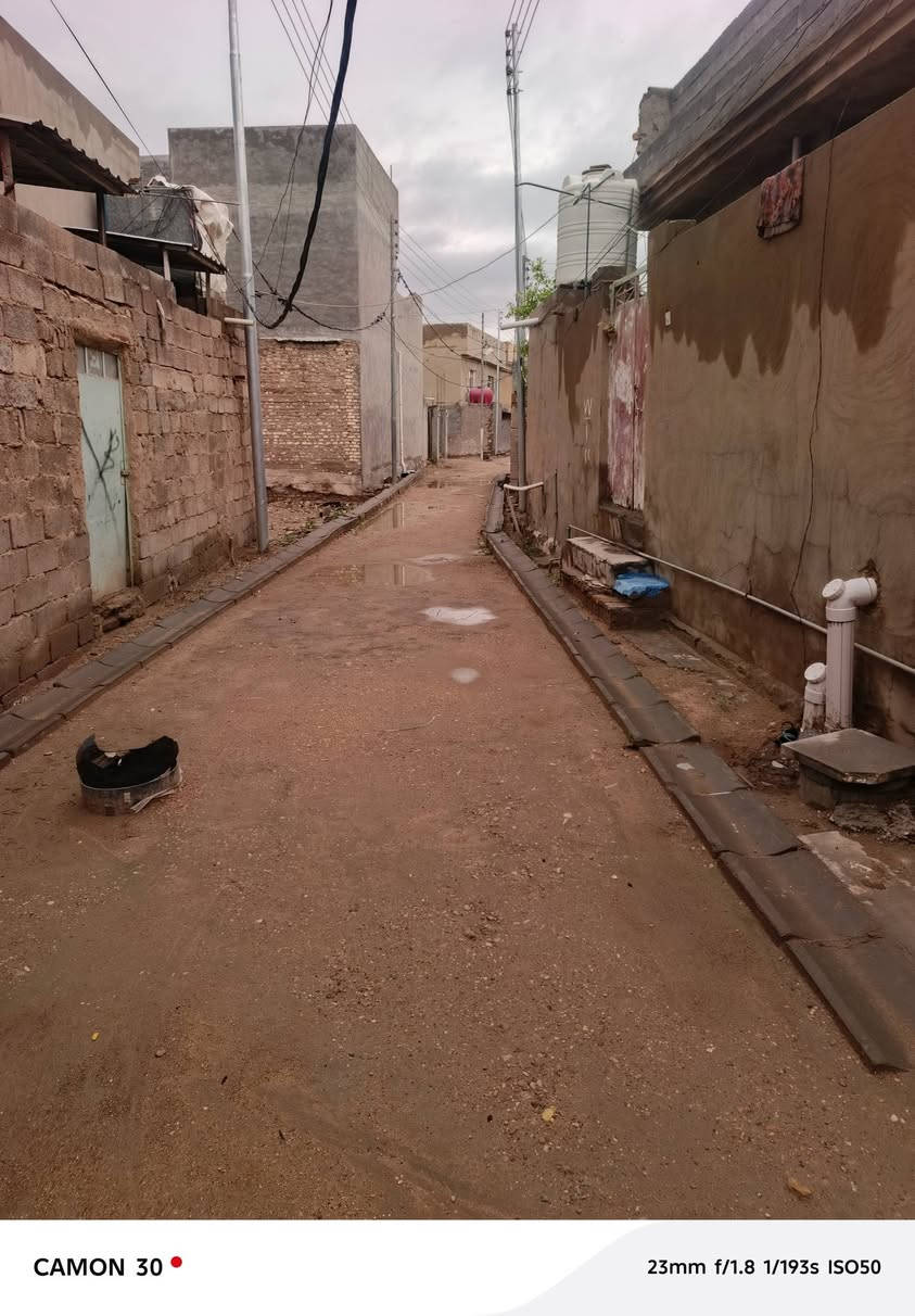 سلام عليكم البيت البيع مكانه في حي جولان قرب جامع ابو ايوب انصاري مساحه 140 بيت جديد 50 وبي مجال ***********سفسار على رقم
