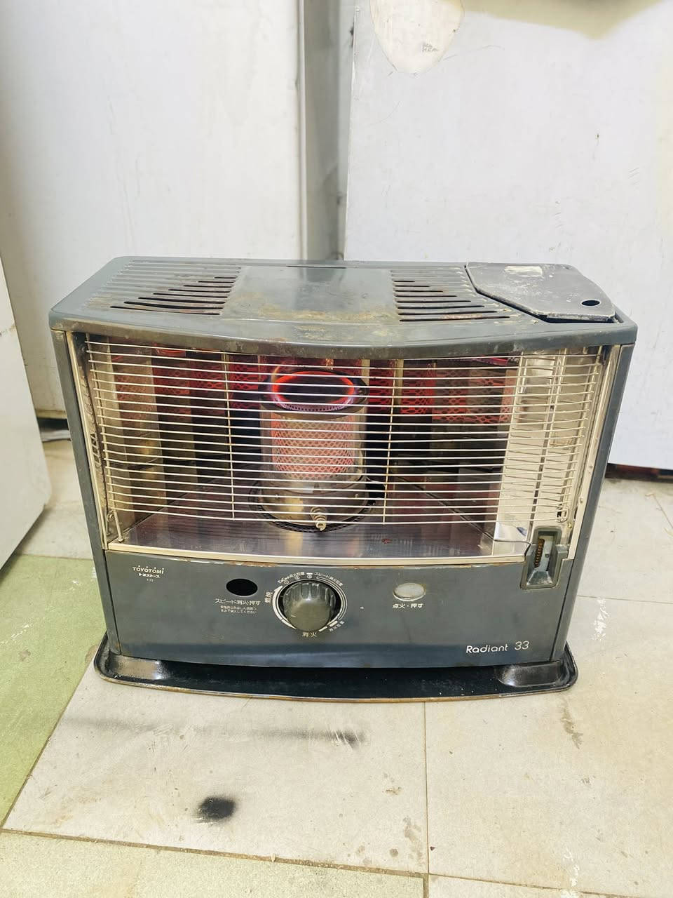 إسلام عليكم صوبه شغاله بشرط كل عيب مابيهااا لاهيس ولاغاز السعر 45 الشراي يتصل على الرقم ***********
