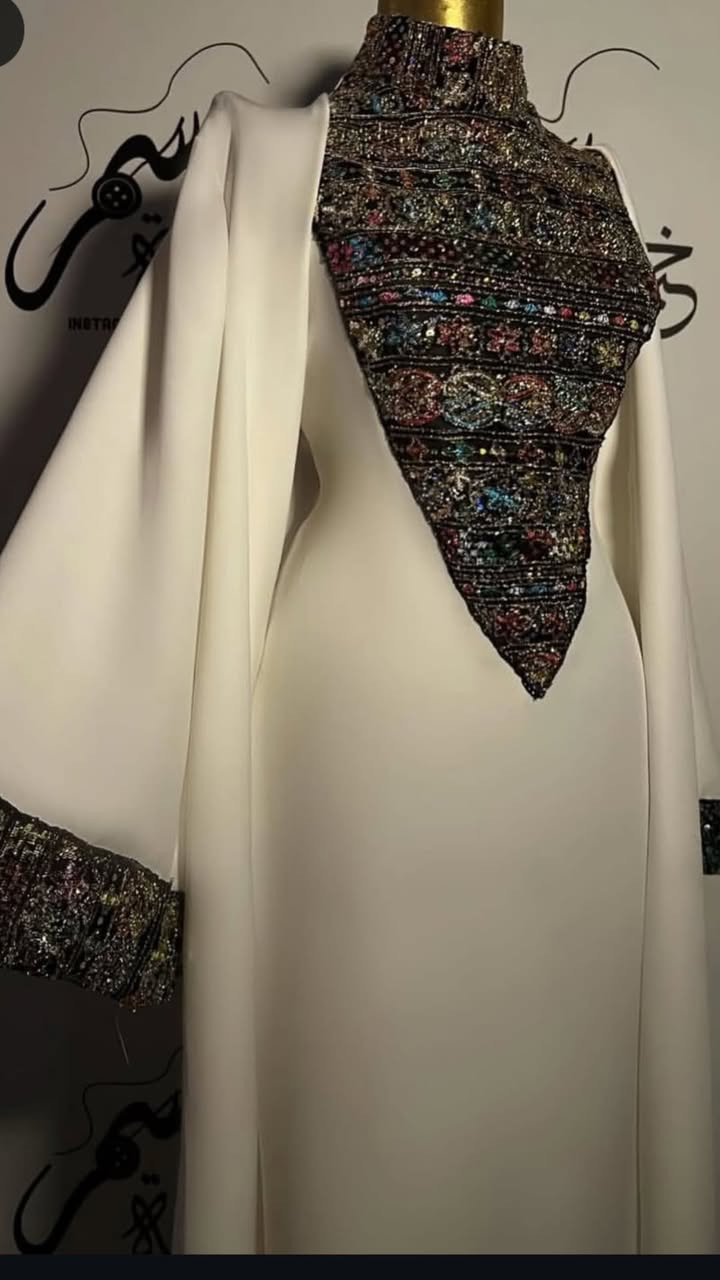 كولهن متوفرات بكُل الالوان وكله جديد وعدنا مخور هواي بكل الاقمشه والالوان راسلونا وتدللون 💗


**إذا كنت صاحب هذا الإعلان وتريد حذفه لأي سبب، رجاءا أرسل رسالة إلى الدعم الفني**