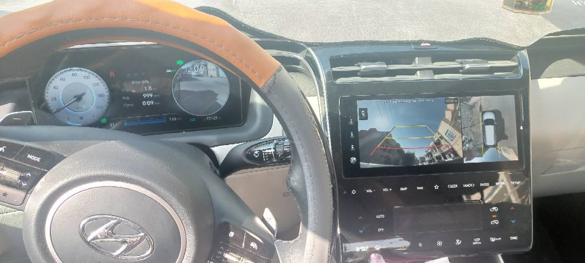 للبيع توسان بلك ان هايبرد شحن خارجي ثلاث انظمة لمتدد فول داخل اوف وايت
من  رخصه صاحب الكروب@#@#
توسان بلك ان @# هايبرد#@  بلك أن هايبرد#@شحن خارجي ثلاث انظمة شحن منزلي وهايبرد وبانزين
وأرد امريكي@# بدون حادث فقط دعامية خلفية مفتوحه..
للبيع موديل ٢٣ فئة مواصفات خاصة vip ..
بدون  حادث كلين تايتل..
سيارة بعدها بوضع الشركه تايرات الشركة جواها مرقمه بغداد بأسمي 
بيع مستعجل بسعر جوة سعر التكلفه اني مستوردها من أمريكا..صارت عليه ب ٢٥٢ ولأن عارضها ب ٢٤٣ لانه محتاج فلوس لحاجه ماسة..سيارة الي ياخذها يعيش الرفاهية والمتعه بكل شيء 
للجاد بالشراء التواصل على الخاص او واتس اب ***********.
مكان السيارة بغداد الدوره المهدية الثانية@#.
ارفع المنشور بتعليق جزاك الله خيرا
