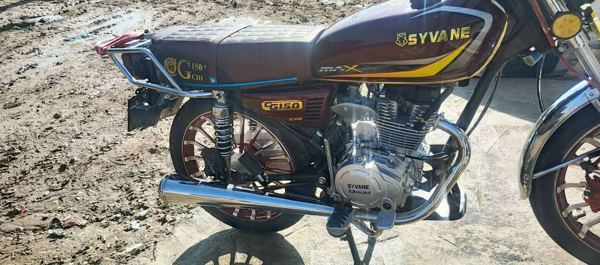 ماطور للبيع زيرو 2025 مستخدم شهر مكاني جانب اليمن العبور السعر800وبي مجال قليل  ***********::***********
