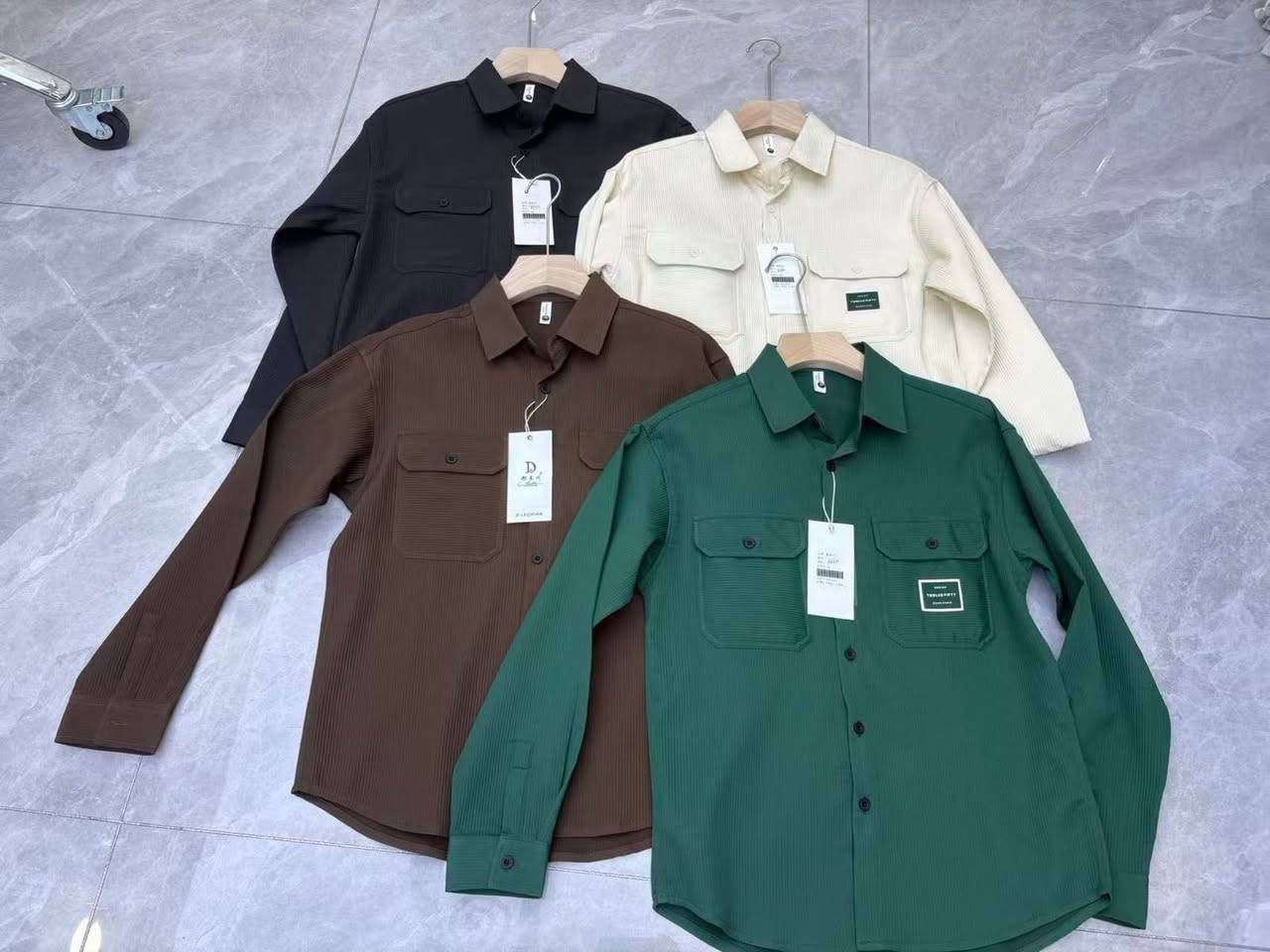 🔥🔥🔥🔥
جملة فقط
جملة فقط
🔥🔥🔥🔥

قميص كلاسك خامايات جديده وما مطروقه
يلبس بهاري ويلبس صيفي ناعمه وراكزه
قطعه فول فول كوالتي
قياس XL - 4XL

گروب واتس اب

https://chat.whatsapp.com/FXrp15miWEO52nYk0Esg7c?mode=hqctcli

***********
***********
***********
يتوفر خدمة توصيل لجميع انحاء  العراق 
العنوان الانبار الرمادي السوق الكبيرخلف مدرسة 14 رمضان 

https://maps.app.goo.gl/mvXBPT7eHbKHhm6A7?g_st=com.google.maps.preview.copy
