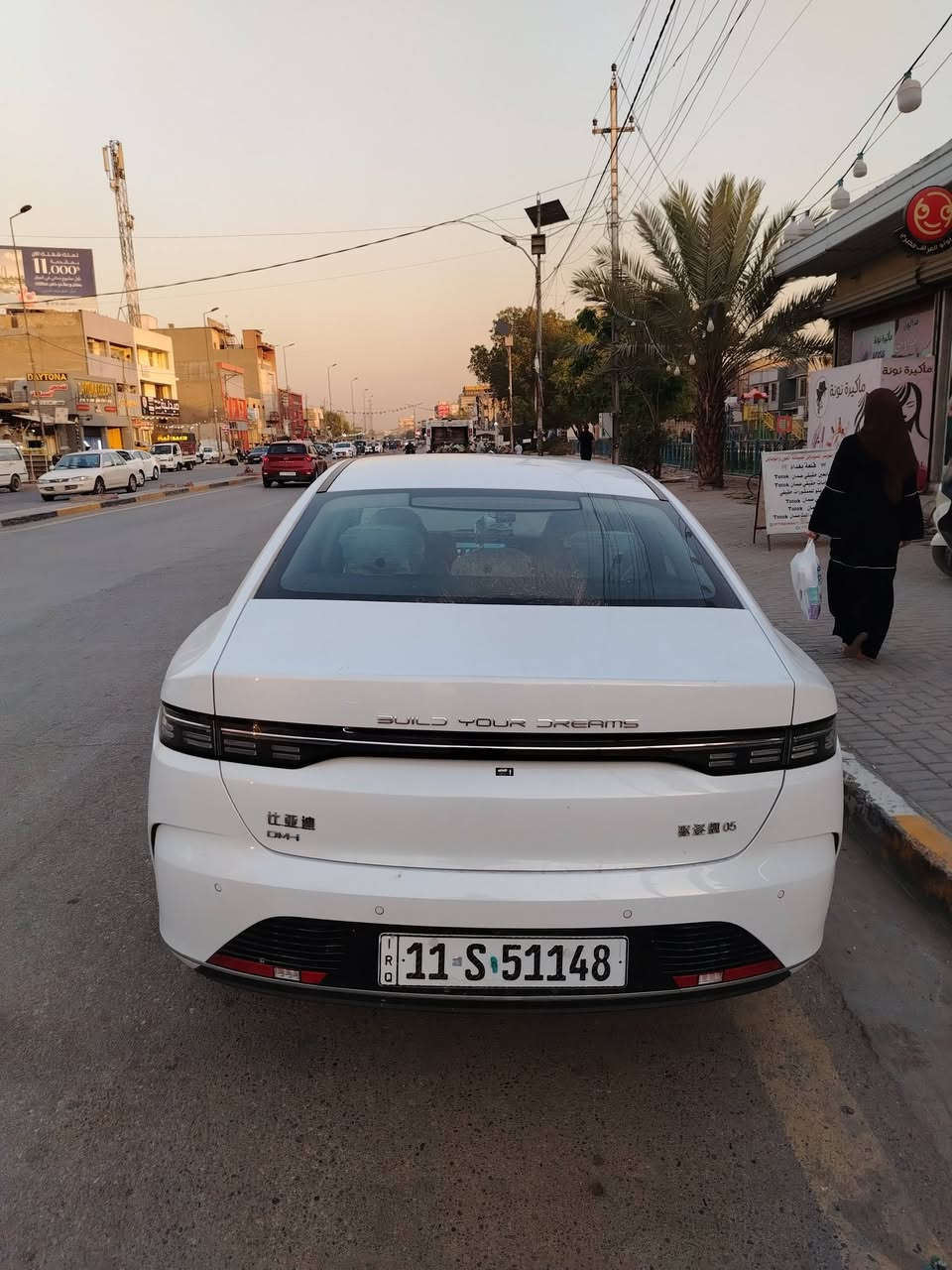 سلام عليكم اخوان مكلف ب نشر
رقم صاحب السياره ***********

بي واي دي دسترويل السياره كفاله عامه نضيفه كلش بعدها ع وضع الشركه ما ملعوب بيها رقمها بغداد السياره ب اسمنا جاهزه ع اخر حبايه♥️
