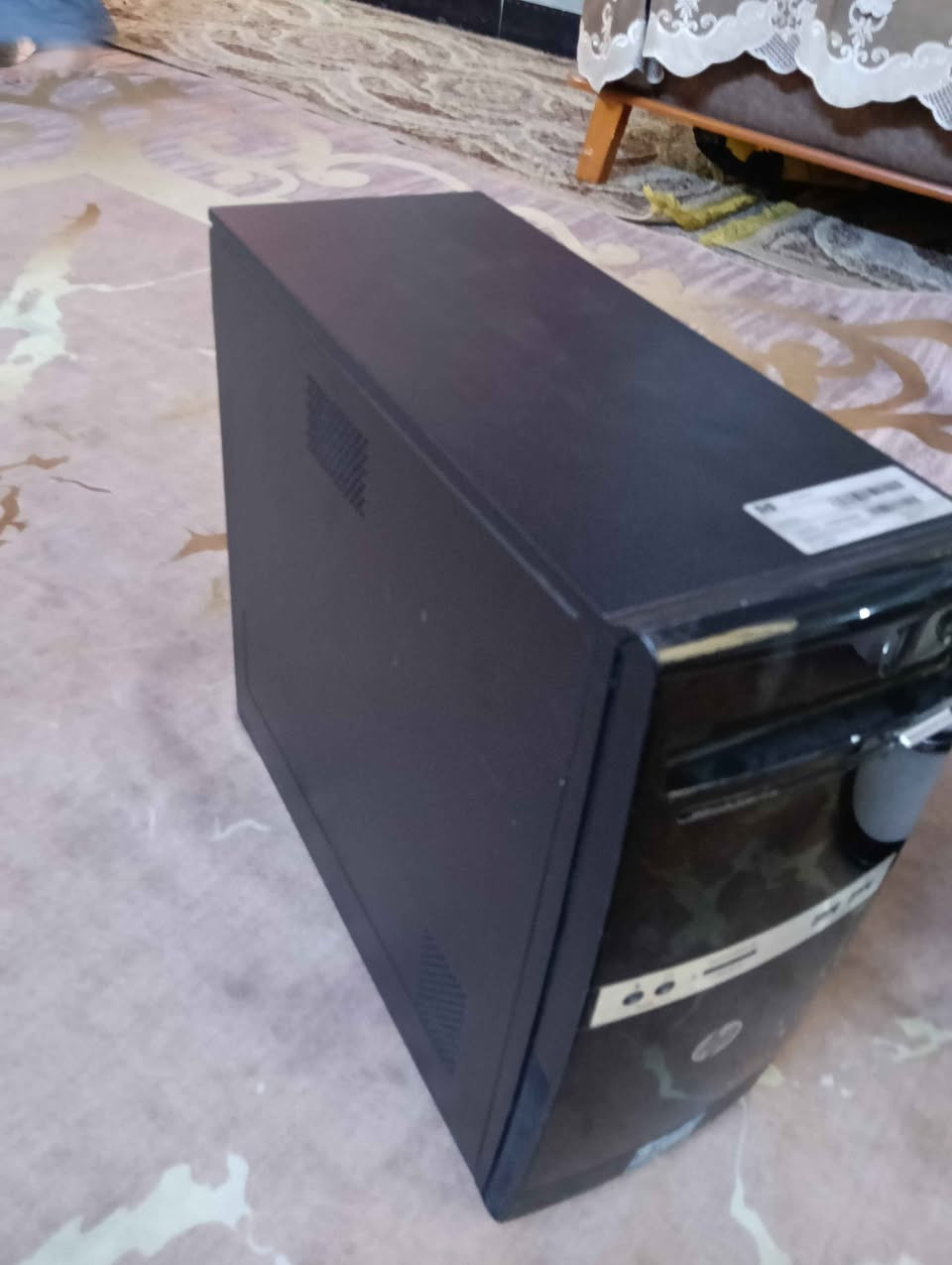 حاسبة مكتبية hp بدون هارد فقط هارد واحد معها وشاشة ايسر شغالات عالفحص بسعر 60 الف مكاني الدورة حي الصحة *********** بغداد, العراق
