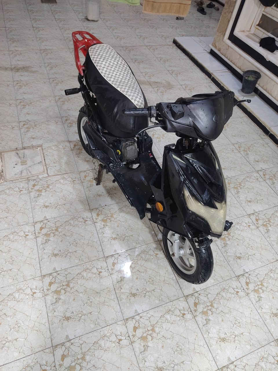 ٠سكنس فحل ما مفتوحه نكره سلف عوز بس كفرات كهربائيات كله شغاله دراجه خير من الله سعره ٢٠٠ قفل *********** المو شراي لا يتعبني
