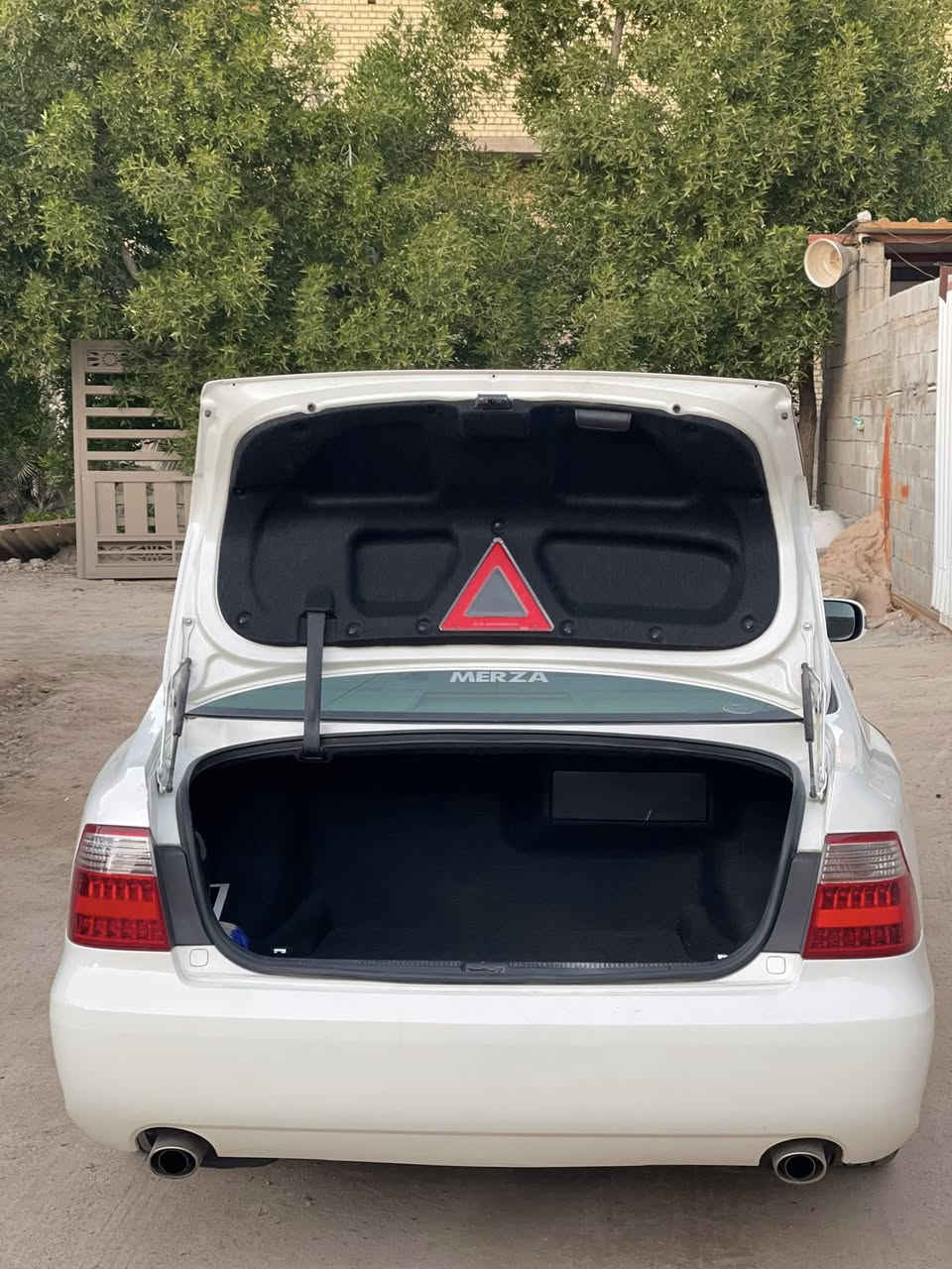 السلام عليكم كراون شاهينه رقم بصره موديل ٢٠٠٧دخول جديد شاصي ٨٢سياره باسمي تحويل ثاني يوم سياره كفاله مواصفات ٣دكم تنته ثلاجه برده بصمه ٤ابواب كشنات٤كهرباء كروز سرعه وبعد بيهه مواصفات تخم تاير ستوه شاده +باتري جديد .السعر١٧٥وبيها مجال٠رقم الهاتف ***********المكان بصره
