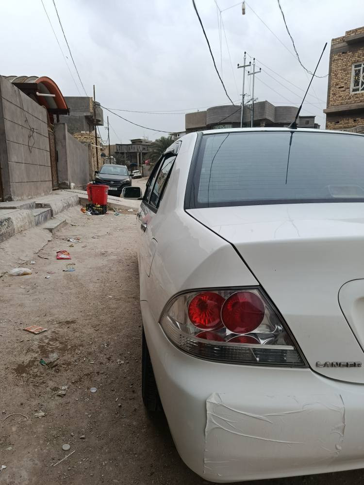 السلام عليكم.

لانسر مسيبوشي 2010كفاله عامه 
مكينه 2000
رقم جديد باسمي سنويه 2030
مكانها الديوانية عفك 
للاستفسار *********** ديوانية, القادسية
