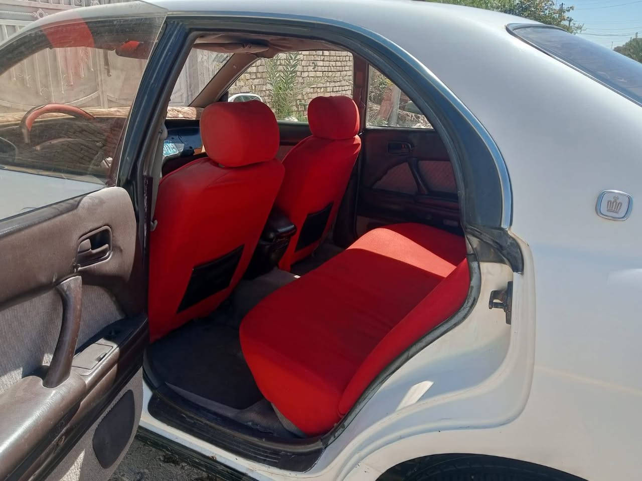 سياره بطه متصل نضيفه سياره رقم نكليزي بسم صاحبه ***********
