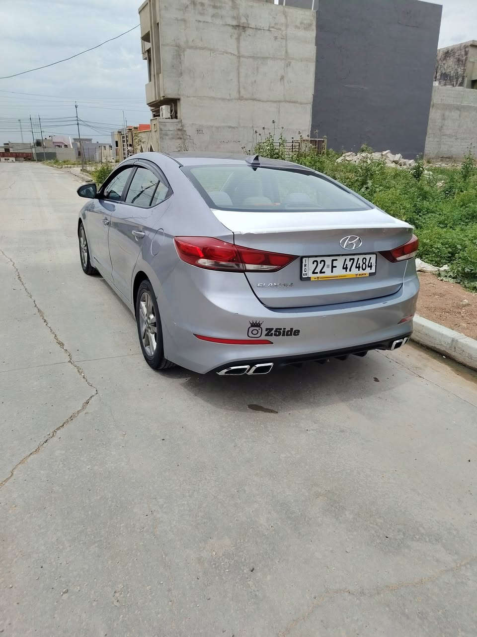 السلام عليكم
النترا وارد امريكي الموديل 2017
 مواصفات نص فول
المكينه 2000دوش كير atm
الضرر قطعة تبديل جاملغ اليسار وا ربع البوند بدون دواخل 
 سيارةجاهزة ونظيفة
السعر المطلوب 117 مكان السيارة الموصل
التواصل واتساب ***********

