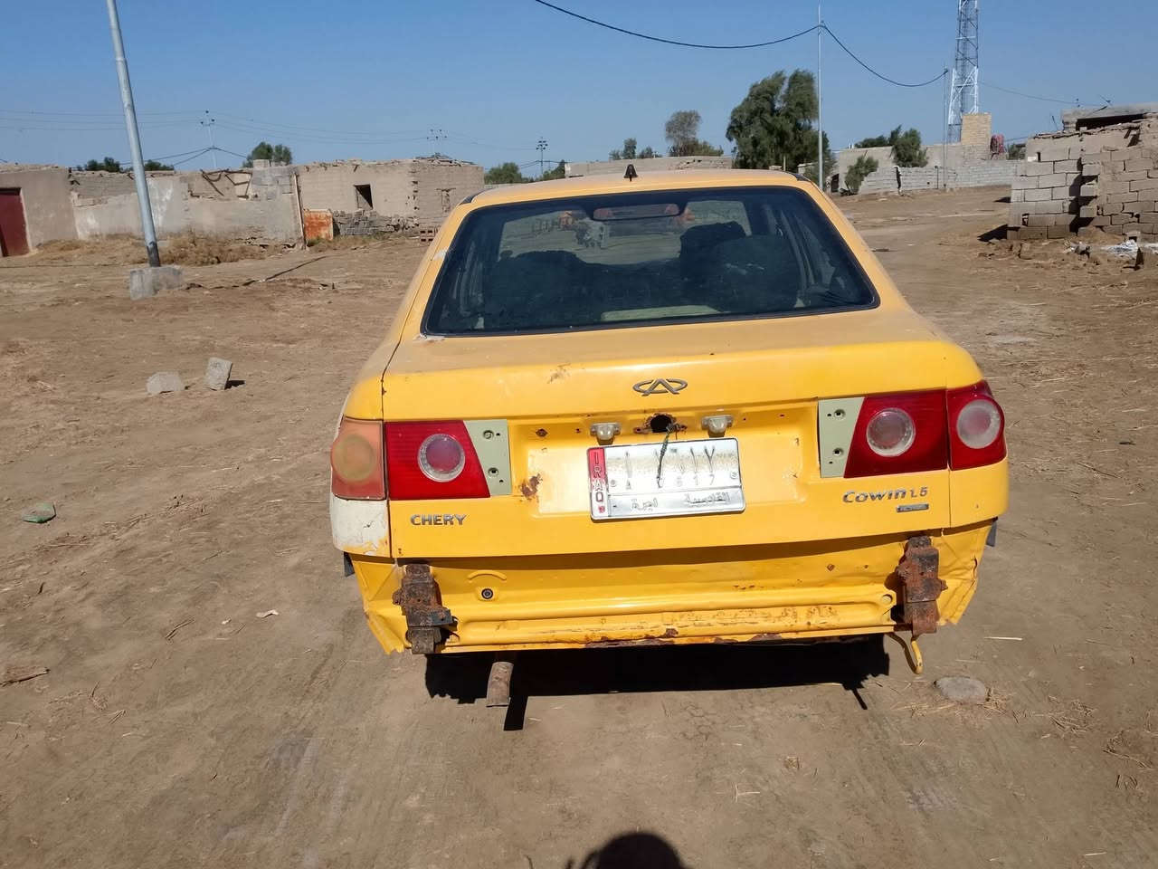 السلام عليكم سياره شيري كوين 2013رقم قادسيه مصفره غرامات سنويته ضايعه عندي وكالة بسمي ام الباركود مطلوبه هيئه 250 اريده ب18وبيه مجال الشراي يتصل ***********
