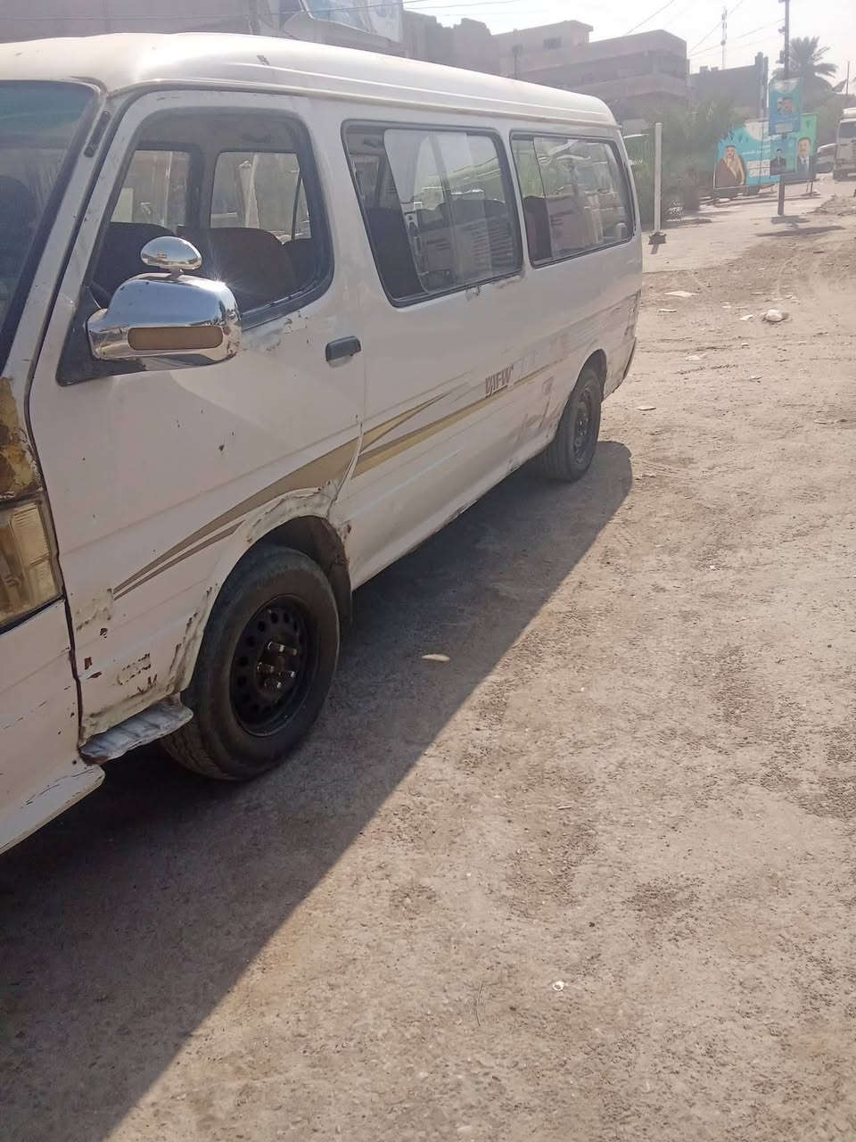 ، فتون 2009 للبيع سياره شغاله جير مكينه كهربائيات كلها تشتغل مكانه بغداد سعر ب 20اابيع سياره بيها مجال ب 20 وبيها مجال ابيعكم حديد*********** وبيها مجال
