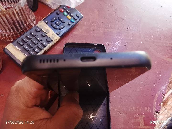 عندي A56 نضيف بس شاشته مكسورة بس يلمس وطبيعي ويمشي حال ونضيف وما بي أي شي اريدة ب ١٥٠ مكاني (( المشتل ))
***********
