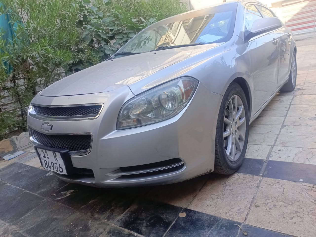 2012 لاضربة ولا صبغ السعر 75 وبيها مجال 
*********** مكاني بغداد بلديات
