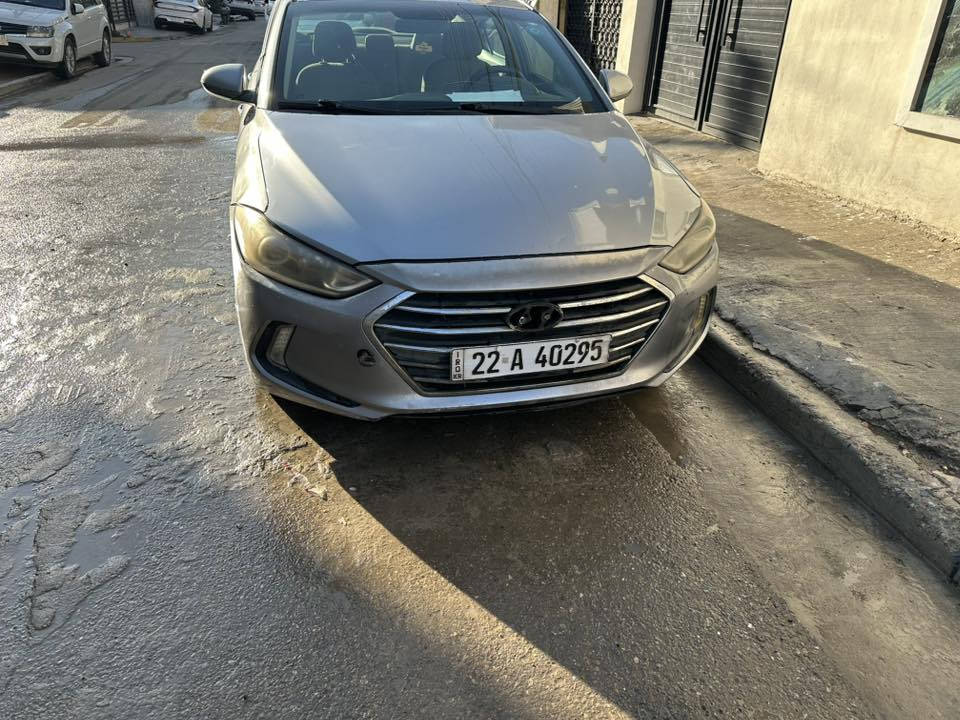 النترا موديل ١٧ للبيع
رصاصي بيه قطعتين صبغ جاملغ وبنيد وبيه شويه بالشاصي تعديل السياره ينرادله ترتيب وغسل الداخل 

كير وكينه مكفولات وصدر جديد رقم اربيل الجديد باسم خالي تحويل ثاني يوم

السعر ١٠٥ شده وخمس ورقات وبيه مجال بسيط

*********** ابو مريم
