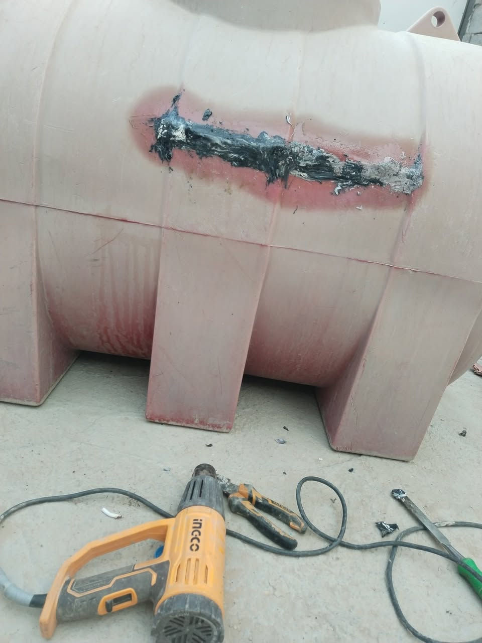 مصلح مقطورات كوي من الداخل والخارج مع الضمان *********** واتساب اجيك للباب البيت مكاني ميسان @إشارة
