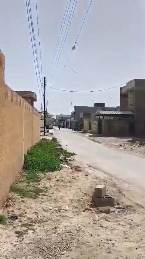 السلام عليكم
قطه للبيع واجهه 9 ونص مساحه 200 
بيع سريع سند 25 
***********
***********

