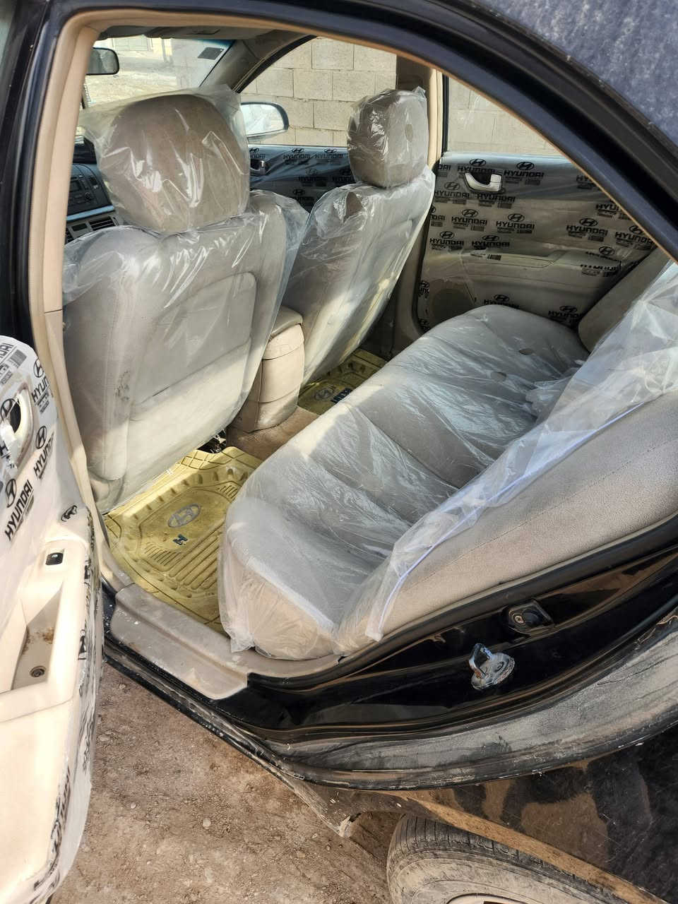 السلام عليكم .. سوناتا للبيع موديل ٢٠٠٧ امريكي ليبل واحد عدا قطعتين بنيد وجاملغ بدون دواخل محرك دوش ٢٤٠٠ سياره جاهزه من كلشي محرك كير صدر امامي خلفي تايرات تبريد من كلشي جاهزة باسمي رقم انبار سنويه لل٣١ سونارهه مرفق ويه الصور وبالعافيه على الي ياخذهه مكاني الرمادي خلف كليه التربيه بنات
***********
***********
