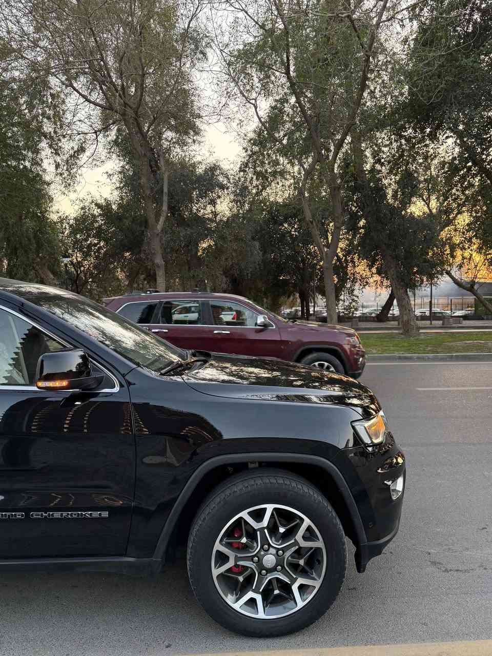 جيب 2021 خليجية لمتد معروفه مواصفاتها
السياره مكينة 6 سلندر 3600 

بانوراما 

جنطة كهرباء 

ماشية 43 الف 

نطخت صار بيها قبق جنطه تبديل نفس لون ومكانين بارد فقط‼️

السعر 256 وبيها مجال جدا بسيط وبلعافيه على الياخذها 

مكانها كرادة ساحة كهرمانه ***********
