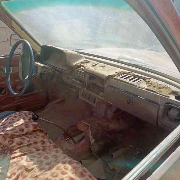 سيارة للبيع بيكم موديل 82 رقم كركوك سنوية ساقطة من سنة 2016 مكاني كركوك  صاحبها موجود باسم شخص واحد اني وكيل أول وكالة جديده السعر 14 ورقة مع المجال *********** او*********** غير متواجد على الفيس
