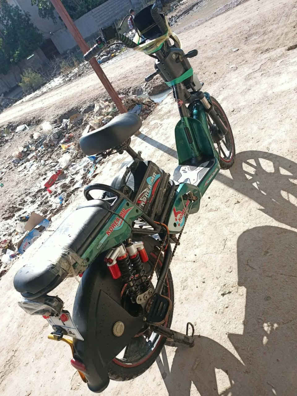 سلام عليكم عندي دراجة شحن للبيع موديل 2024 دراجة شغالة كلشي ما بيها بطاريات مالتة زينة دراجة حلووة سعرهة 250الف وبيها مجال مكاني ديالى بعقوبة يم جسر خرنابات الاستفسار على هذا رقم ***********
