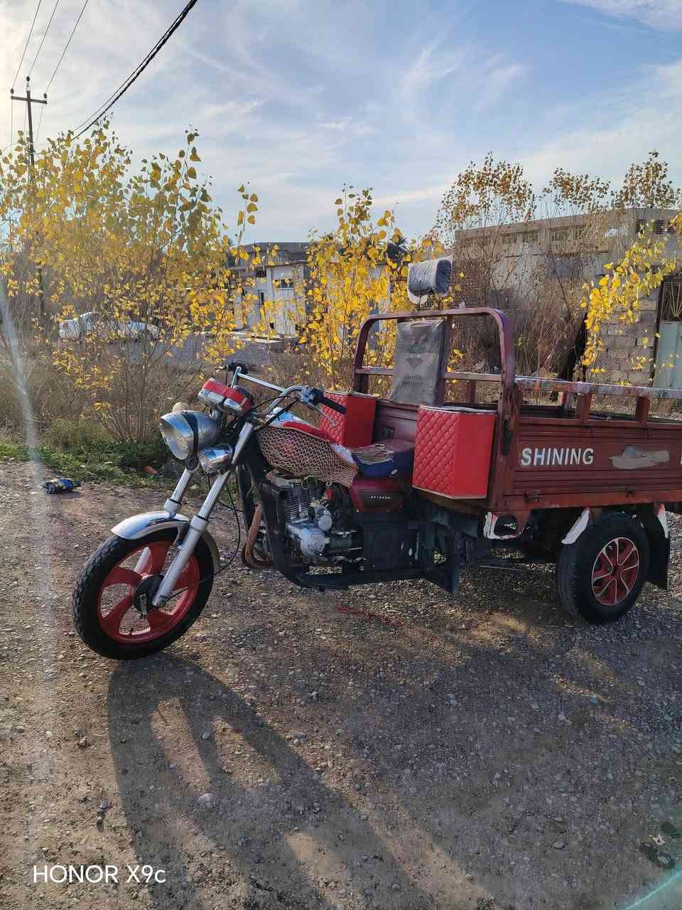 السلام عليكم ستوته موديل ٢٢ مكفولا شرط فول كهربايات محرك مكفول ركبه مكفولا تايرات جدد بدي جديد مابي اي نقص لا صبغ ولا اي شي أوراق كاملا مابيهن نقص دبلات وره كدام شغالات ستوته مال جني نضيفه سعر مليون و٣٠٠ بيه مجال حك جيه رقمي ***********
