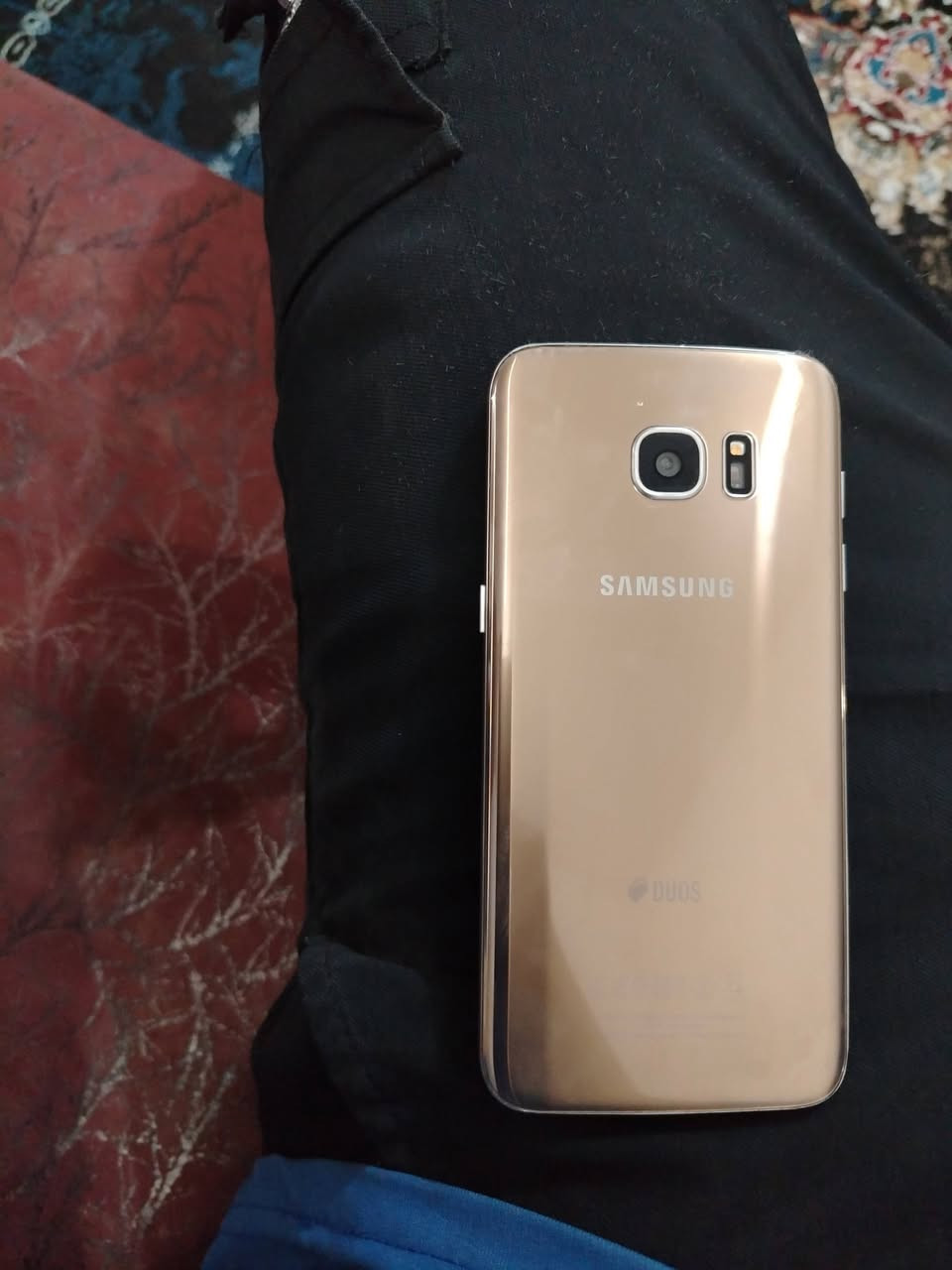 جهاز Galaxy S7 edge ذاكرة 32 نظيف، بي نقطة سودة صغيرة بالشاشة بالصفحة ممأثرة علية، سعرة 60 الف وبي مجال.


**إذا كنت صاحب هذا الإعلان وتريد حذفه لأي سبب، رجاءا أرسل رسالة إلى الدعم الفني**
