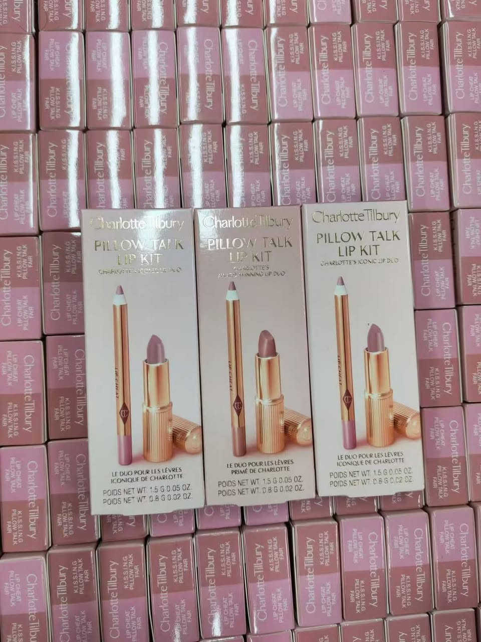 Attention beauty 💄📢 brings you authentic Sephora USA products at wholesale prices ! From Hong Kong 
· 100% authentic , sourced direct from Sephora.
· Featuring HUDA, FENTY, DIOR & other hot brands.

#cosmetic
#Lipstick
#Eyeshadow
#makeup
#skincare
#perfume
#MiniPerfume
#wholesaler
#sephora
#sheglam 
#dutyfree
#Chanel #Dior #YSL 
#LaMer  #RareBeauty #Lancôme #Tarte #CharlotteTilbury  #FENTYBEAUTY


**إذا كنت صاحب هذا الإعلان وتريد حذفه لأي سبب، رجاءا أرسل رسالة إلى الدعم الفني**